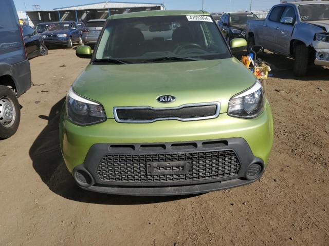 KNDJN2A20G7861004 - 2016 KIA SOUL GREEN photo 5