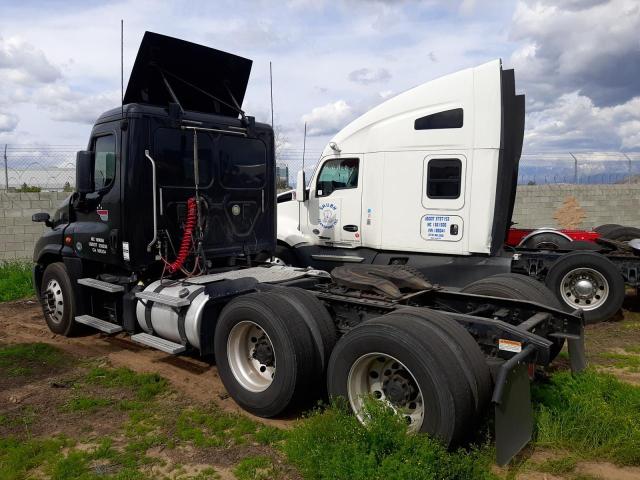 3AKJGEBG0GSHM4357 - 2016 FREIGHTLINER CASCADIA 1 BLACK photo 3