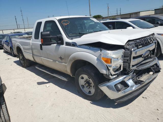1FT7X2AT6GEC81670 - 2016 FORD F250 SUPER DUTY WHITE photo 4