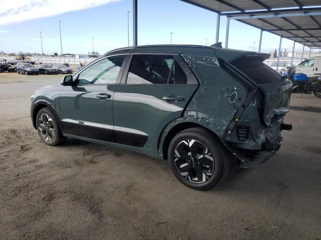 KNDCR3L15P5024588 - 2023 KIA NIRO WIND GREEN photo 2