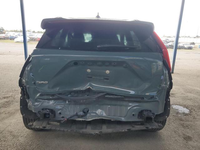 KNDCR3L15P5024588 - 2023 KIA NIRO WIND GREEN photo 6