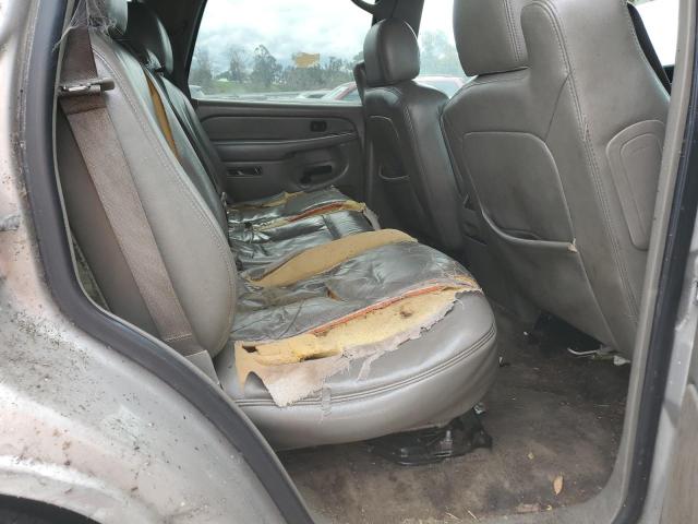 1GKEC13V15J248029 - 2005 GMC YUKON SILVER photo 11