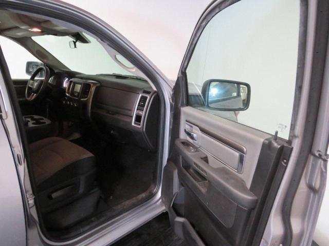 1C6RR6TT8MS520650 - 2021 RAM 1500 CLASS SLT GRAY photo 5