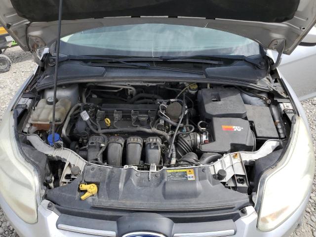 1FAHP3K22CL183490 - 2012 FORD FOCUS SE SILVER photo 11