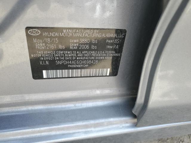 5NPDH4AE6GH698428 - 2016 HYUNDAI ELANTRA SE SILVER photo 12