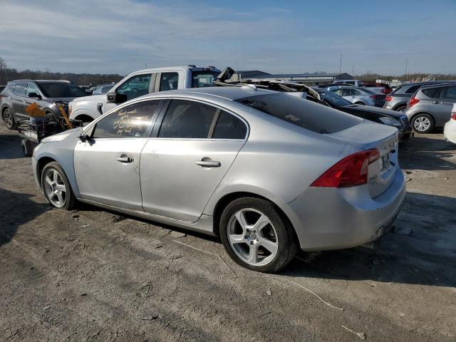 YV1622FS9C2116793 - 2012 VOLVO S60 T5 SILVER photo 2