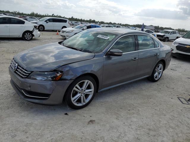 1VWBN7A3XEC112593 - 2014 VOLKSWAGEN PASSAT SE GRAY photo 1