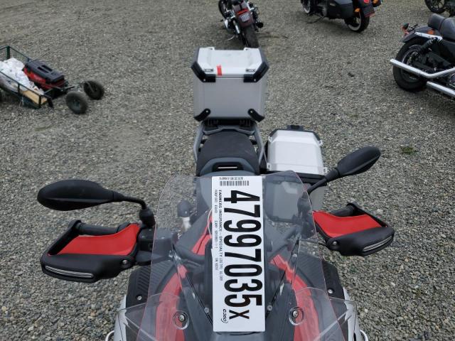 WB10M3300S6K82297 - 2025 BMW R 1300 GS ADVENTURE SILVER photo 5