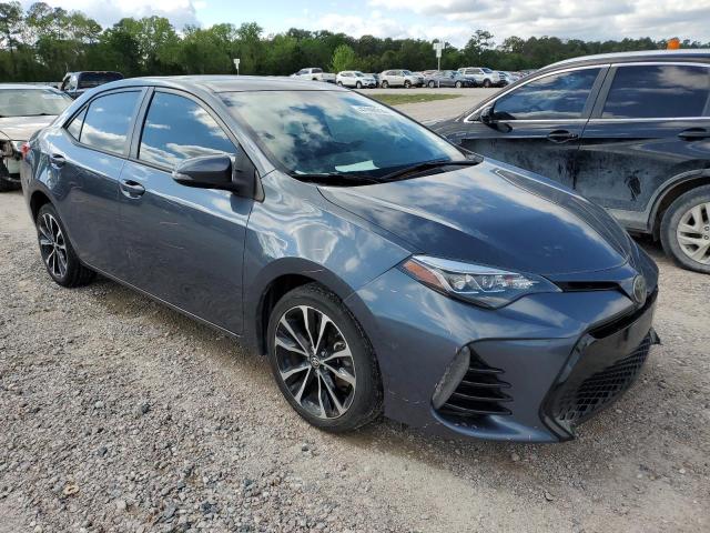 2T1BURHE5JC018549 - 2018 TOYOTA COROLLA L GRAY photo 4