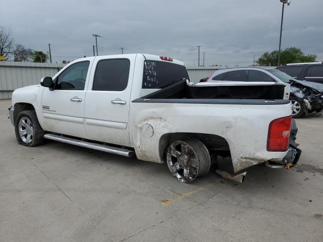 3GCPCSE04DG380889 - 2013 CHEVROLET SILVERADO C1500 LT WHITE photo 2