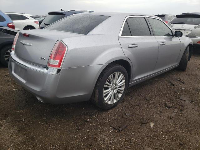 2C3CCARG1EH379141 - 2014 CHRYSLER 300 SILVER photo 3