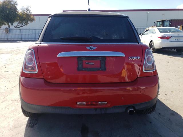 WMWSU3C55BTX95857 - 2011 MINI COOPER RED photo 6