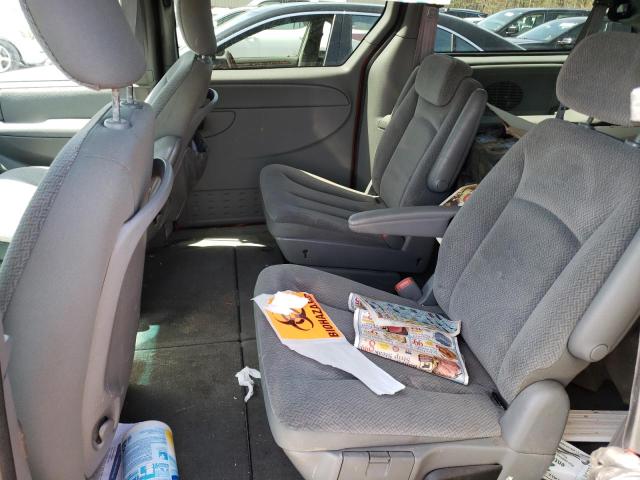 2C4GP54L05R112922 - 2005 CHRYSLER TOWN & COU TOURING 红色 照片 11