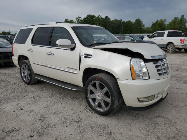 1GYUKBEF9AR276608 - 2010 CADILLAC ESCALADE LUXURY WHITE photo 4