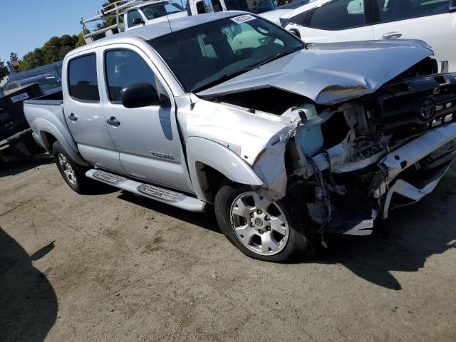 5TEJU62N08Z588241 - 2008 TOYOTA TACOMA DOUBLE CAB PRERUNNER GRAY photo 4