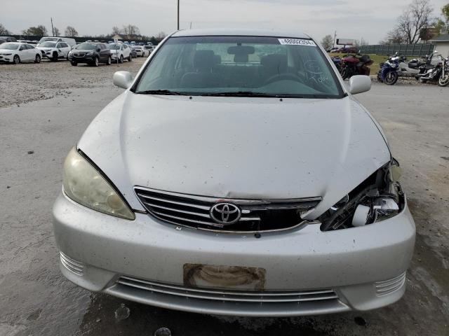 4T1BE32K35U066743 - 2005 TOYOTA CAMRY LE SILVER photo 5