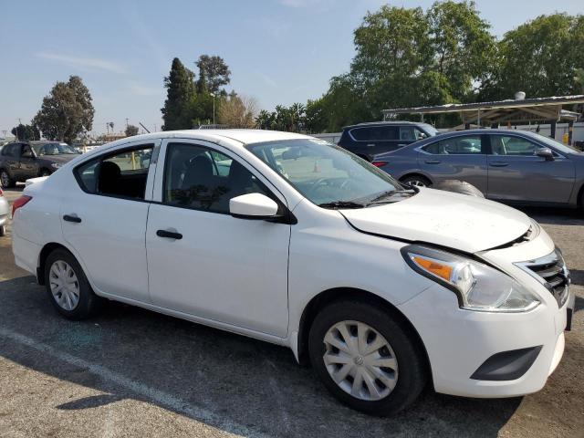 3N1CN7AP5HL831045 - 2017 NISSAN VERSA S WHITE photo 4