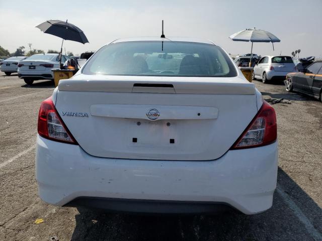 3N1CN7AP5HL831045 - 2017 NISSAN VERSA S WHITE photo 6