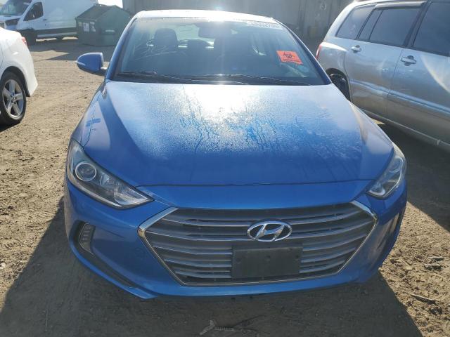 KMHD84LF4HU128047 - 2017 HYUNDAI ELANTRA SE BLUE photo 5