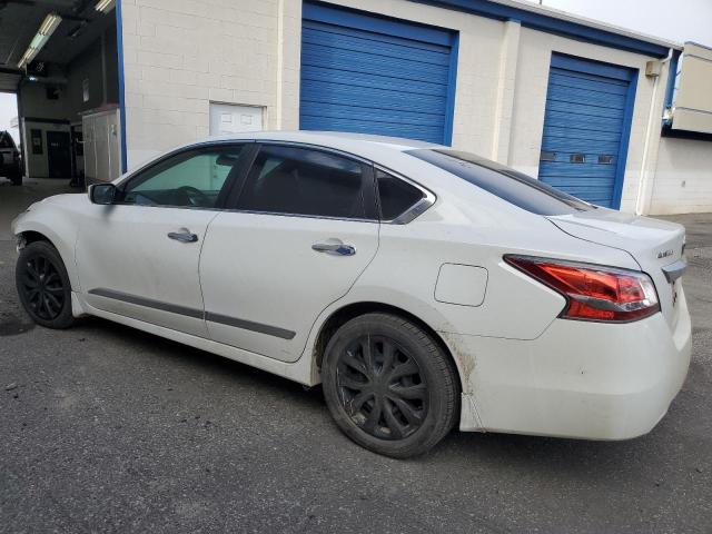 1N4AL3AP8FC264265 - 2015 NISSAN ALTIMA 2.5 WHITE photo 2