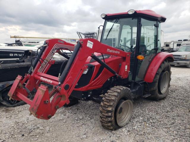 70PCR00150 - 2022 MAHINDRA AND MAHINDRA TRACTOR RED photo 2