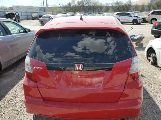 JHMGE884X9S063919 - 2009 HONDA FIT SPORT RED photo 6