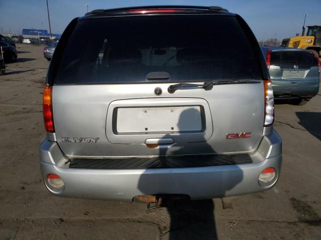 1GKDT13S982240907 - 2008 GMC ENVOY SILVER photo 6