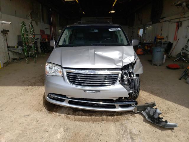2C4RC1BG6GR187100 - 2016 CHRYSLER TOWN & COU TOURING 银色 照片 5