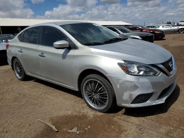 3N1AB7AP7HY367811 - 2017 NISSAN SENTRA S SILVER photo 4