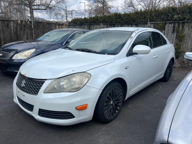 JS2RF9A33C6100345 - 2012 SUZUKI KIZASHI SE WHITE photo 2