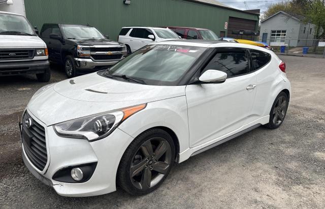 KMHTC6AE3FU228606 - 2015 HYUNDAI VELOSTER TURBO WHITE photo 2