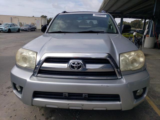 JTEZU14R370090809 - 2007 TOYOTA 4RUNNER SR5 WHITE photo 5