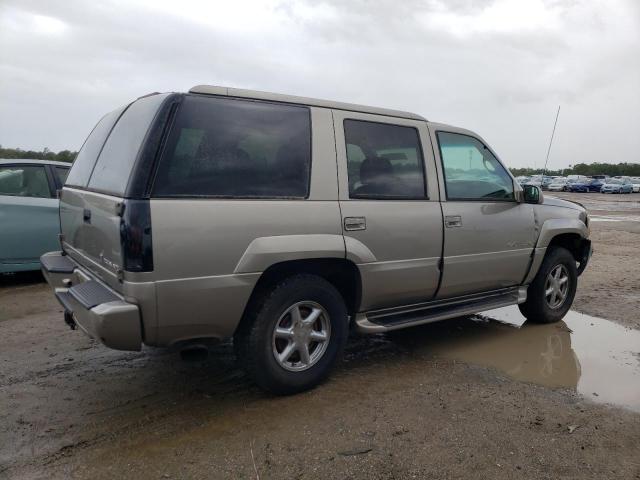 1GYEK63R7YR230956 - 2000 CADILLAC ESCALADE LUXURY BEIGE photo 3