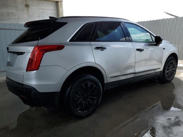 1GYKNARS0KZ283741 - 2019 CADILLAC XT5 SILVER photo 3