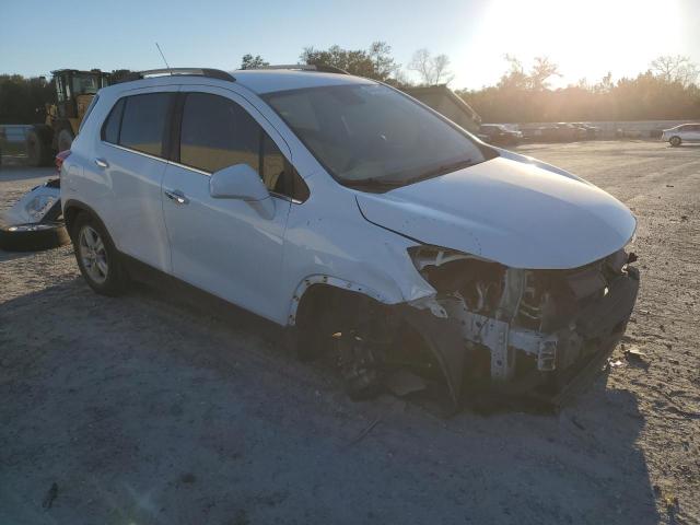 KL7CJLSB7KB911781 - 2019 CHEVROLET TRAX 1LT WHITE photo 4