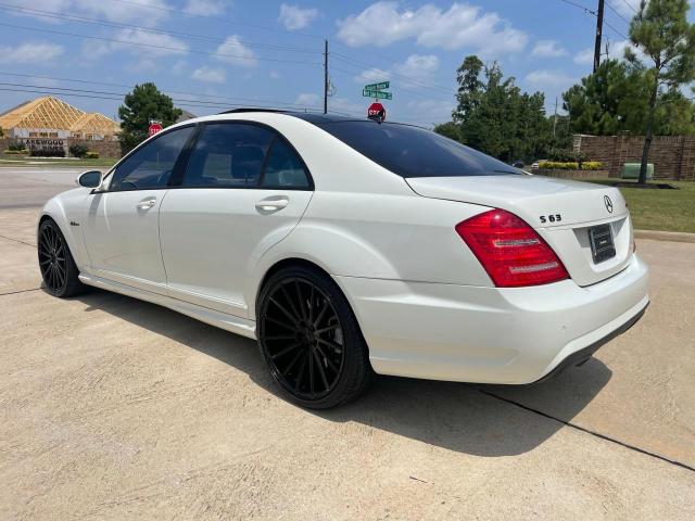 WDDNG77X29A262368 - 2009 MERCEDES-BENZ S 63 AMG WHITE photo 3