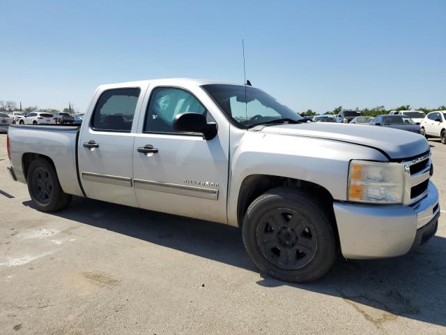 3GCPCREA8BG377363 - 2011 CHEVROLET SILVERADO C1500  LS SILVER photo 4