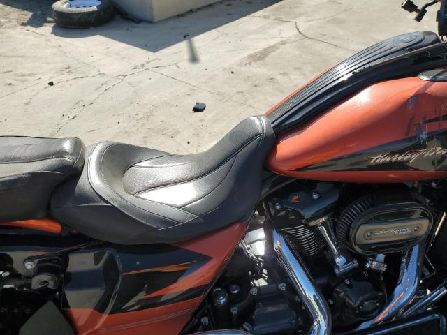 1HD1PXF31HB953356 - 2017 HARLEY-DAVIDSON FLHXSE CVO STREET GLIDE ORANGE photo 5