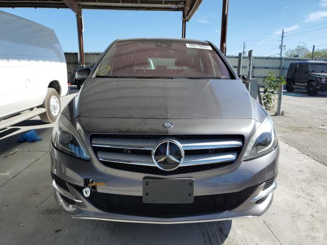 WDDVP9AB1GJ009676 - 2016 MERCEDES-BENZ B 250E SILVER photo 5