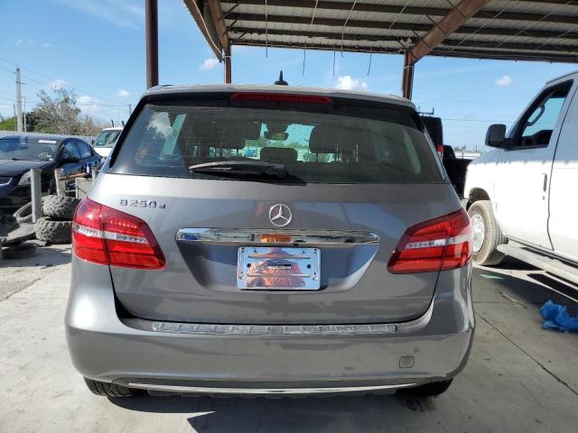 WDDVP9AB1GJ009676 - 2016 MERCEDES-BENZ B 250E SILVER photo 6