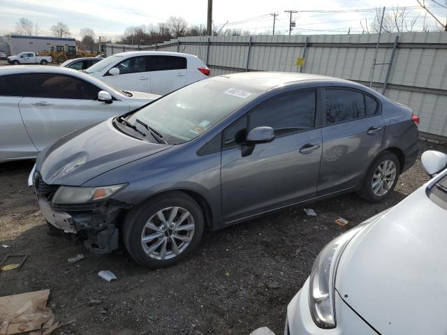 19XFB2F52DE215363 - 2013 HONDA CIVIC LX SILVER photo 1