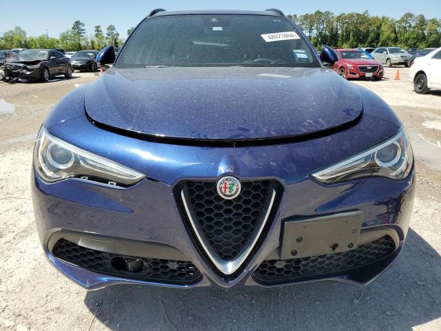 ZASFAKNN9J7B98729 - 2018 ALFA ROMEO STELVIO TI SPORT BLUE photo 5