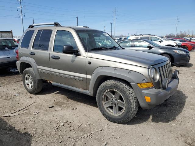 1J4GL38K36W191345 - 2006 JEEP LIBERTY RENEGADE 银色 照片 4