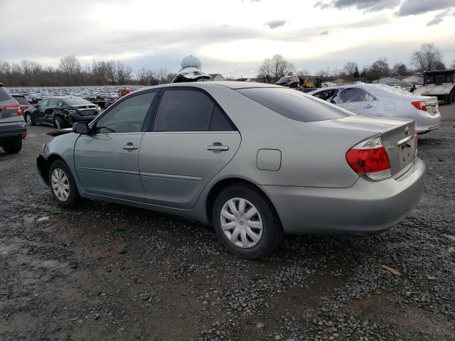 4T1BE32K75U505071 - 2005 TOYOTA CAMRY LE GRAY photo 2