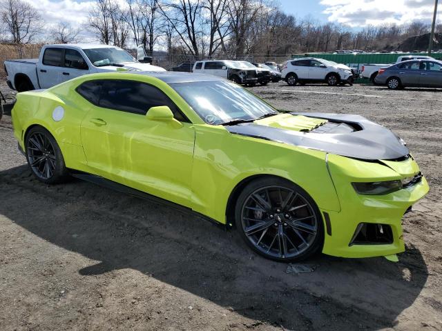 1G1FK1R61K0149319 - 2019 CHEVROLET CAMARO ZL1 YELLOW photo 4