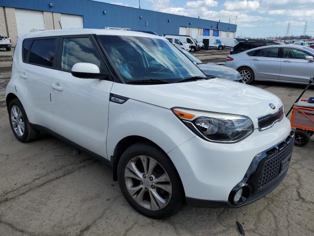 KNDJP3A5XG7239598 - 2016 KIA SOUL + WHITE photo 4