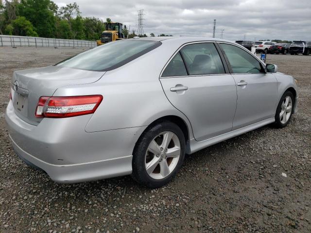 4T1BF3EK4BU598247 - 2011 TOYOTA CAMRY BASE SILVER photo 3