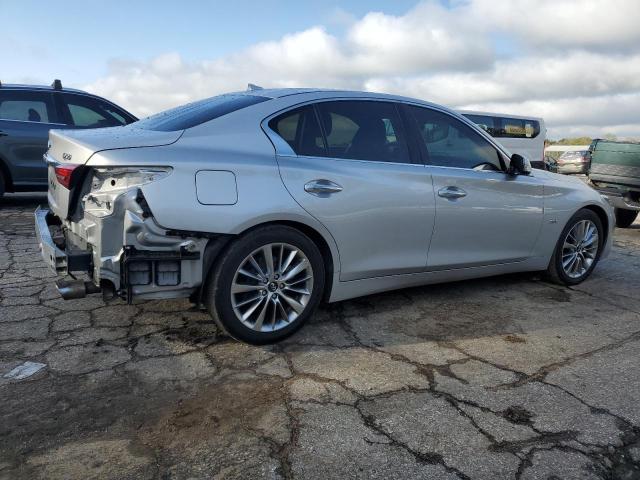 JN1EV7AP4JM366102 - 2018 INFINITI Q50 LUXE SILVER photo 3