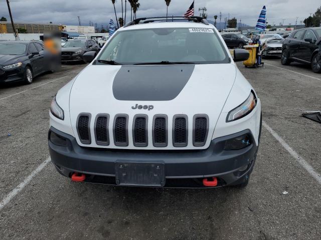1C4PJMBS3HW500714 - 2017 JEEP CHEROKEE TRAILHAWK WHITE photo 5
