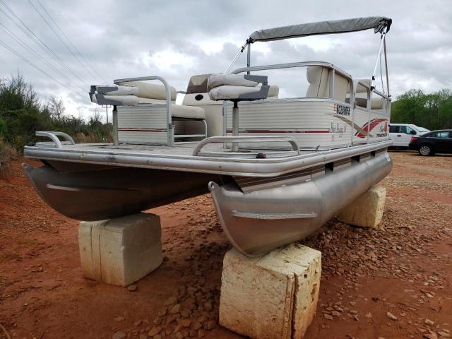 BUJ21138C010 - 2010 TRAC BOAT ONLY WHITE photo 2